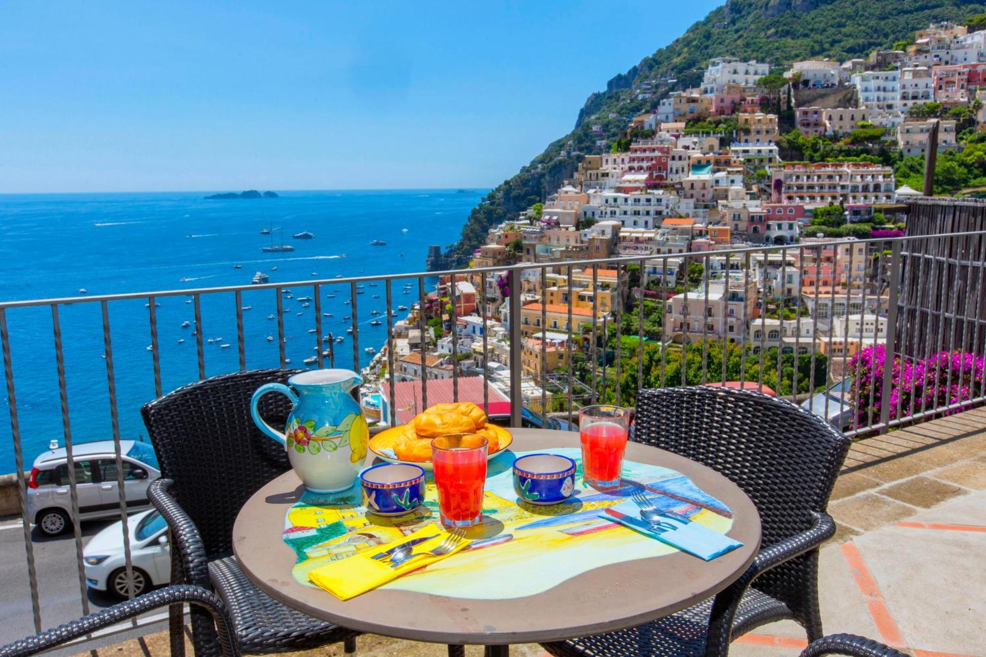 Amore Rentals - Casa Volte Alte Positano Exterior photo